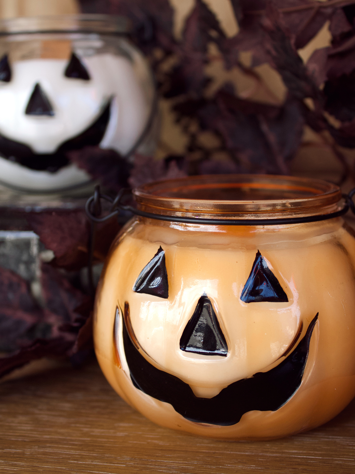 Limited edition Jack 10.5 oz wood wick candle from the Keepsake Autumn Collection 2026, no lid